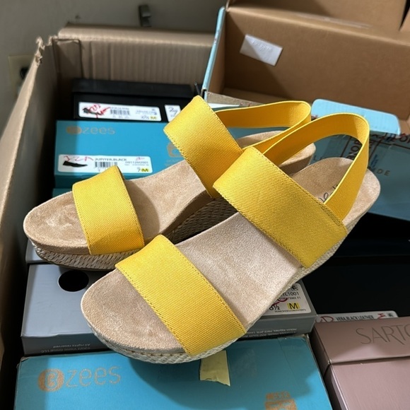 LifeStride Womens Delta Slingback Ankle Strap Wedge Sandals - Picture 6 of 7